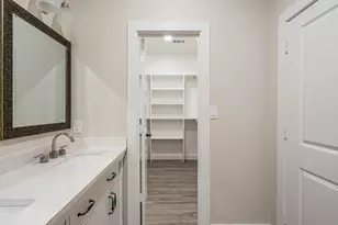 518 S Cockrell Hill Rd, Cockrell Hill, TX 75211 - Photo 15