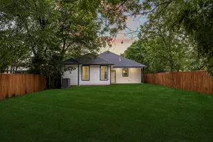 518 S Cockrell Hill Rd, Cockrell Hill, TX 75211 - Photo 23