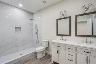 518 S Cockrell Hill Rd, Cockrell Hill, TX 75211 - Photo 13