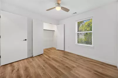 2609 Warren Avenue, Dallas, TX 75215 - Photo 13