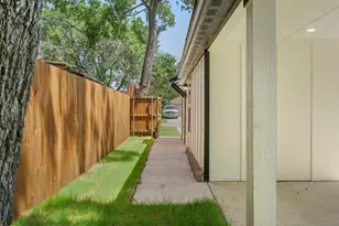 825 Apache Trce, Grand Prairie, TX 75051 - Photo 29