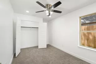 825 Apache Trce, Grand Prairie, TX 75051 - Photo 23