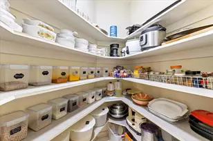 7423 Bradford Pear Dr, Irving, TX 75063 - Photo 35