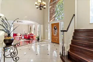 7423 Bradford Pear Dr, Irving, TX 75063 - Photo 3