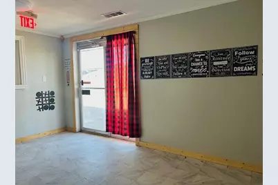 102 S Collins, Howe, TX 75459 - Photo 9