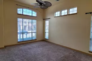 8706 Lohr Valley Rd, Irving, TX 75063 - Photo 5