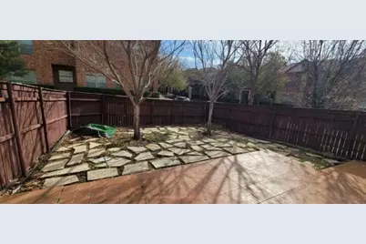 8706 Lohr Valley Road, Irving, TX 75063 - Photo 25