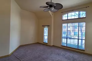 8706 Lohr Valley Rd, Irving, TX 75063 - Photo 3