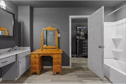 9201 Farmer Road, White Settlement, TX 76108 - Photo 23