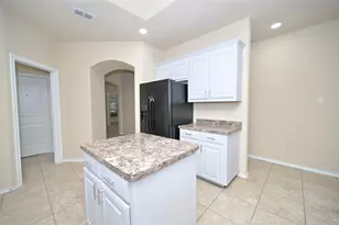 410 Red Sage Ln, Duncanville, TX 75137 - Photo 9