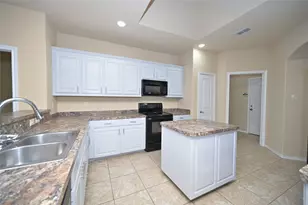 410 Red Sage Ln, Duncanville, TX 75137 - Photo 3