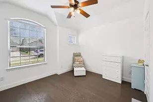 677 Coleman St, Aubrey, TX 76227 - Photo 19