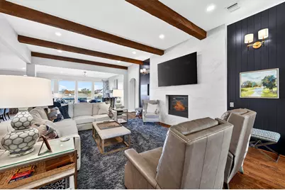 600 Kiowa Drive E, Lake Kiowa, TX 76240 - Photo 3