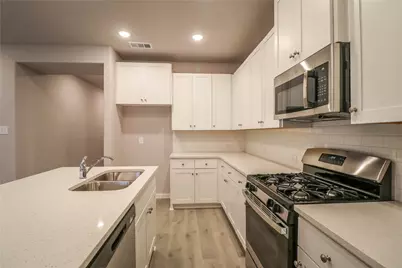 7104 Joy Lane, Watauga, TX 76148 - Photo 5