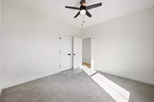 1033 Arbor Vista Dr, Azle, TX 76023 - Photo 35