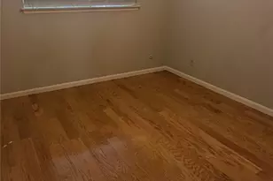 3 E Townhouse Ln, Grand Prairie, TX 75052 - Photo 9