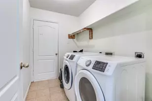 462 Tranquility Ln, Cedar Hill, TX 75104 - Photo 13