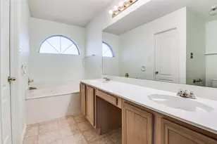 462 Tranquility Ln, Cedar Hill, TX 75104 - Photo 21