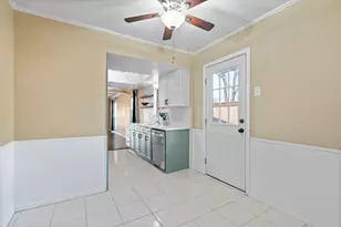 8715 Kingspoint Dr, Dallas, TX 75238 - Photo 17