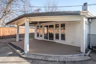 8715 Kingspoint Drive, Dallas, TX 75238 - Photo 37