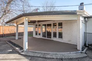 8715 Kingspoint Dr, Dallas, TX 75238 - Photo 37