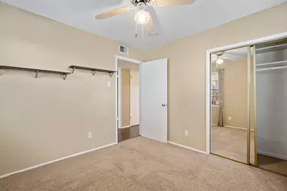 8715 Kingspoint Drive, Dallas, TX 75238 - Photo 27
