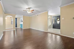 8715 Kingspoint Dr, Dallas, TX 75238 - Photo 7