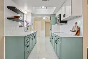 8715 Kingspoint Dr, Dallas, TX 75238 - Photo 15