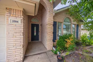 3704 Staghorn Cir N, Fort Worth, TX 76137 - Photo 3