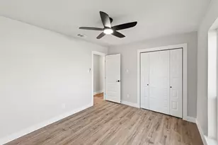 2110 Cedarcrest Dr, Carrollton, TX 75007 - Photo 19