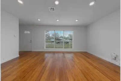 1606 Arlington Drive, Irving, TX 75061 - Photo 7