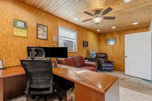 1311 Tiffany Ln, Commerce, TX 75428 - Photo 33