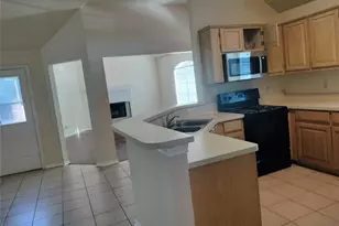 1888 Helen Ln, Lewisville, TX 75067 - Photo 3