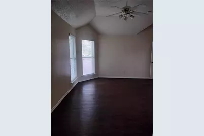 1888 Helen Lane, Lewisville, TX 75067 - Photo 9