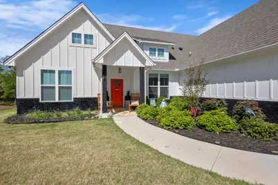 116 Lindsey Lane, Runaway Bay, TX 76426 - Photo 3