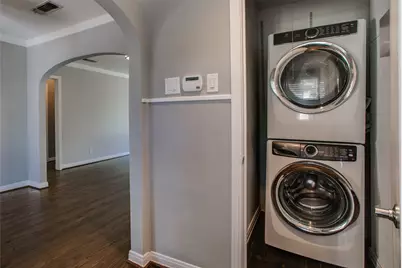 2051 Marydale Drive, Dallas, TX 75208 - Photo 19