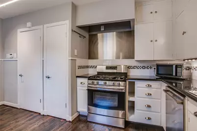 2051 Marydale Drive, Dallas, TX 75208 - Photo 17