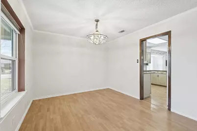 2825 Winterhaven Drive, Hurst, TX 76054 - Photo 13