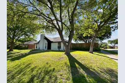 301 Barclay Avenue, Coppell, TX 75019 - Photo 3