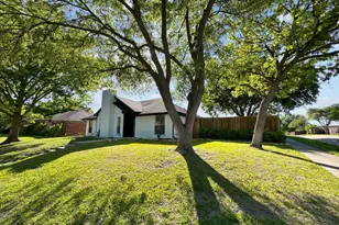 301 Barclay Ave, Coppell, TX 75019 - Photo 3