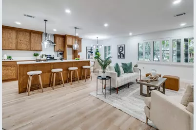 10436 Royalwood Drive, Dallas, TX 75238 - Photo 7