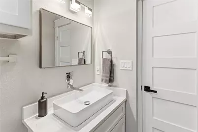 1202 Hillwood Drive, Lewisville, TX 75067 - Photo 5