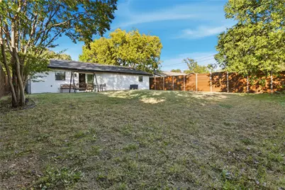 1202 Hillwood Drive, Lewisville, TX 75067 - Photo 35
