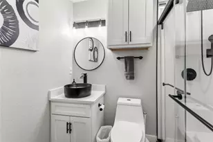 1202 Hillwood Dr, Lewisville, TX 75067 - Photo 9