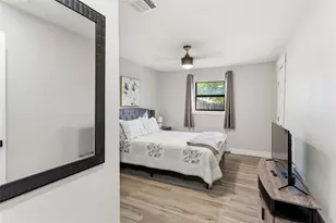 1202 Hillwood Dr, Lewisville, TX 75067 - Photo 25