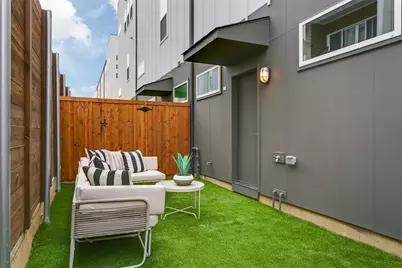 1510 N Washington Avenue #701, Dallas, TX 75204 - Photo 3