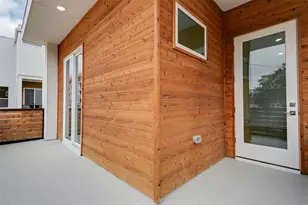 1510 N Washington Ave, Dallas, TX 75204 - Photo 7