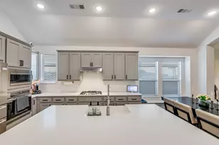 1512 Gelding Dr, Aubrey, TX 76227 - Photo 7