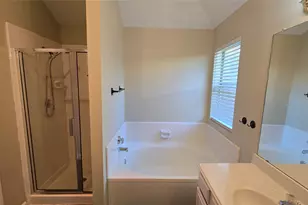 5205 Wedgewood Dr, Garland, TX 75043 - Photo 9