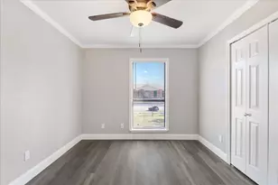 1913 Edna Smith Dr, Garland, TX 75040 - Photo 13